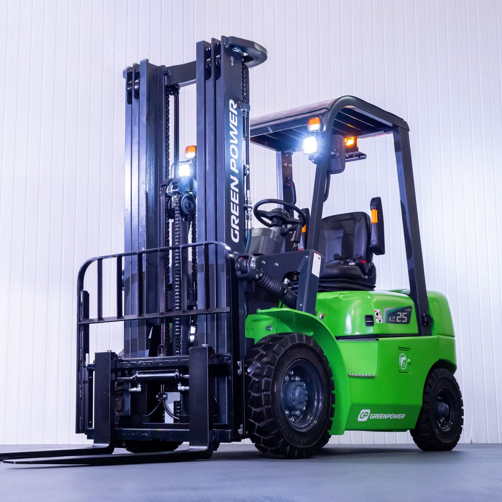 Eco25 Gen2 Lithium Electric Forklift | 4.7m Lift | Capacity 2500Kgs | Full Cab | Triplex