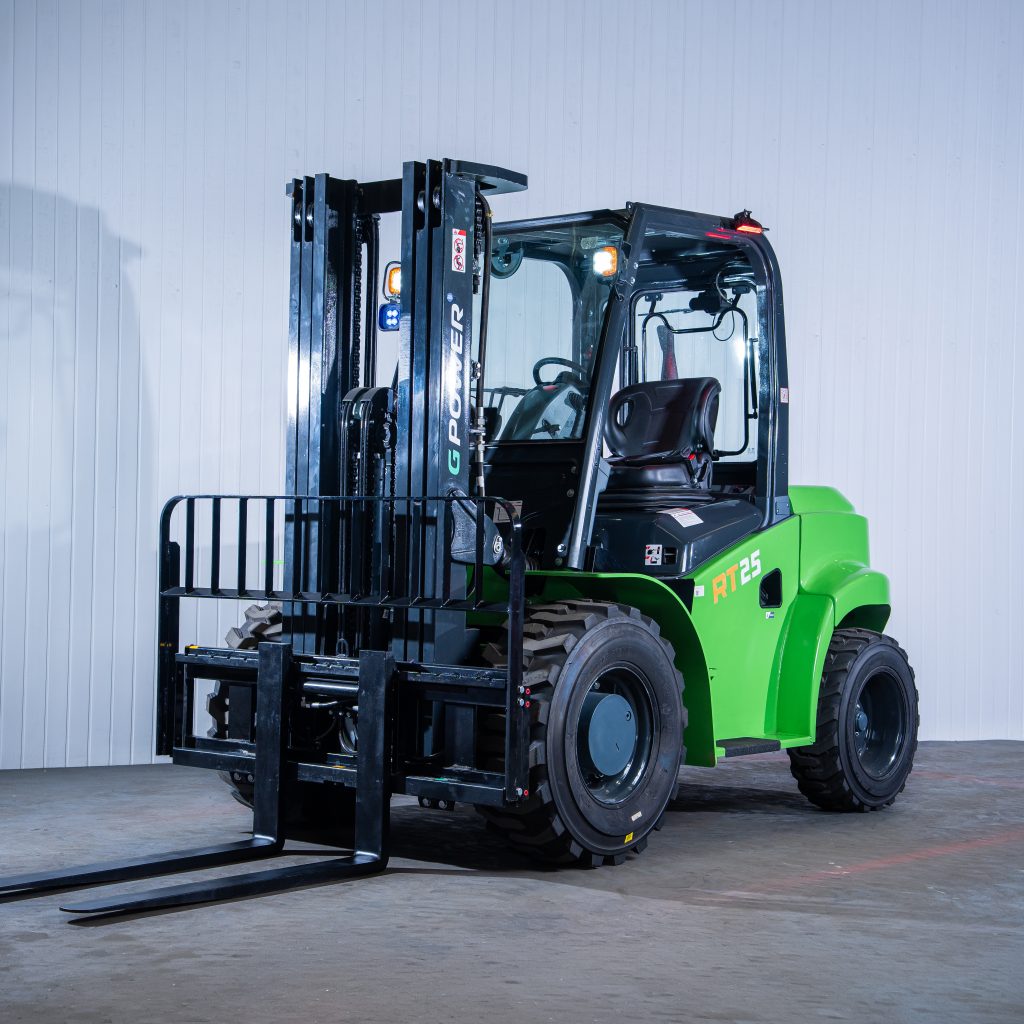G Power RT25 Diesel Rough Terrain Forklift : 4700mm Lift | Capacity: 2500kgs | Full cab | 2WD