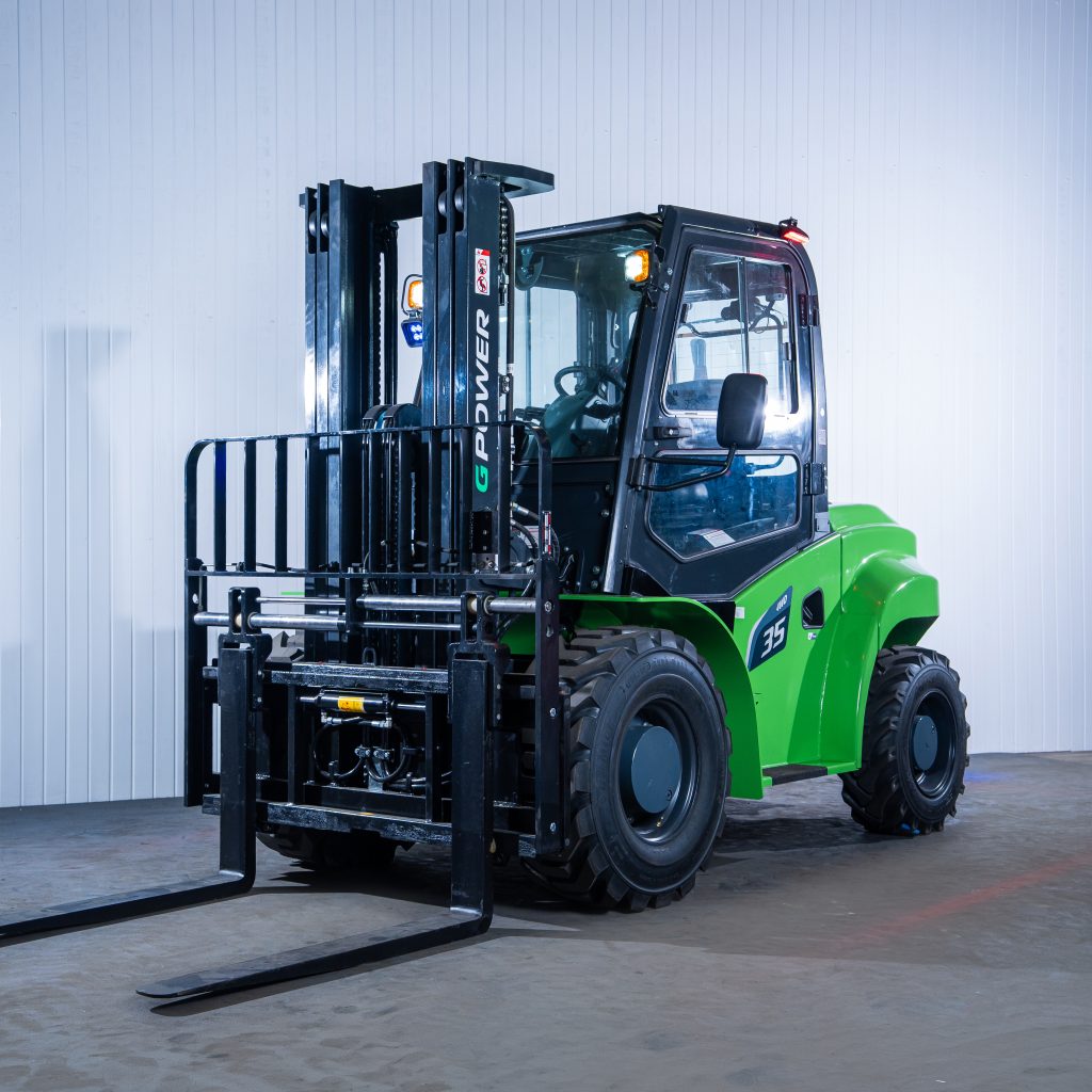 G Power RT35 Diesel Rough Terrain Forklift : 4700mm Lift | Capacity: 3500kgs | Fork Positioner | Full Cab – 4WD
