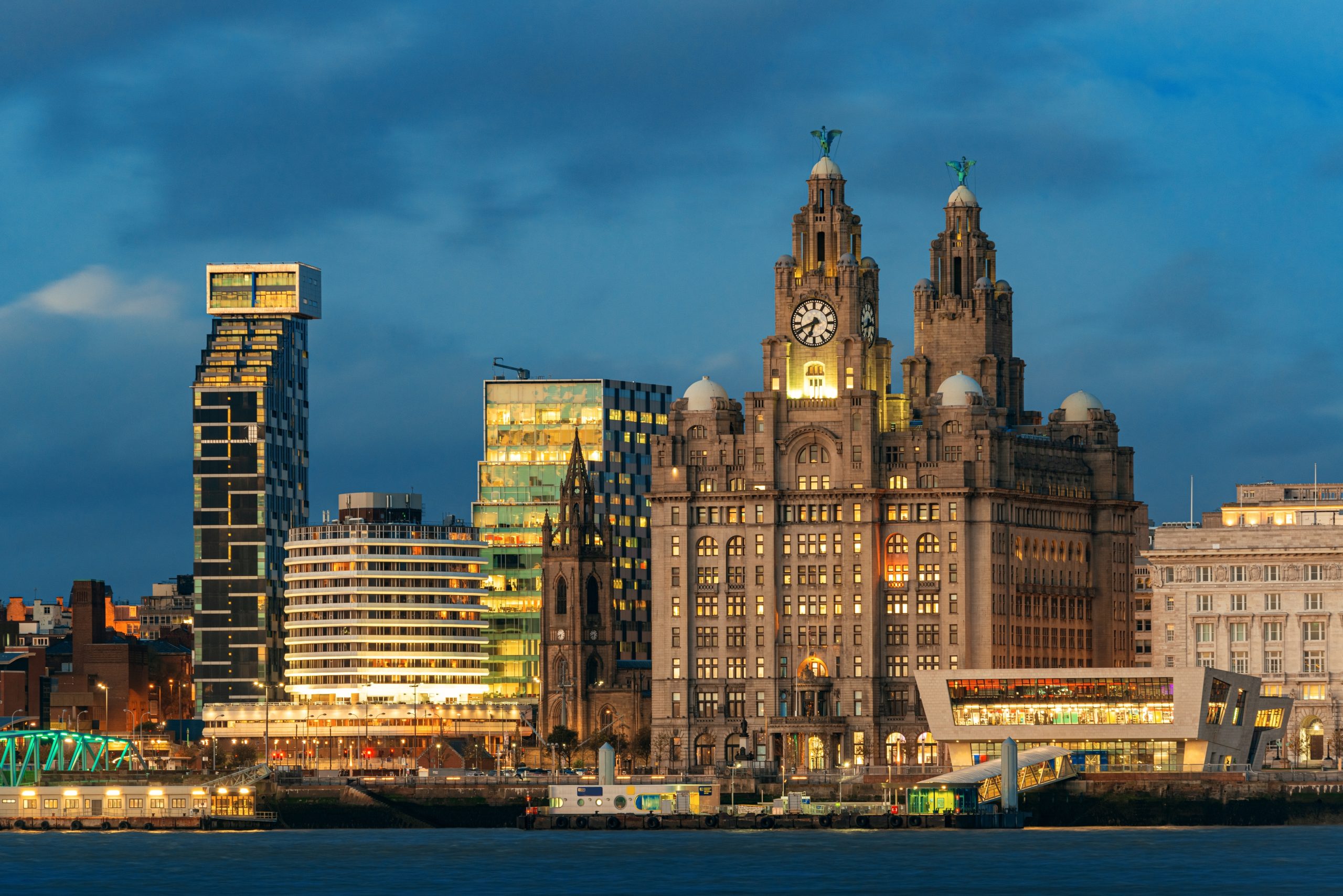 image of skyline in Liverpool where greenpower forklifts sell forklifts.